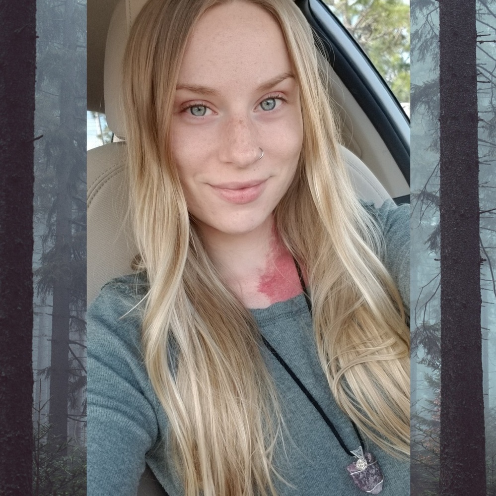 Meet your Posher, Amanda
